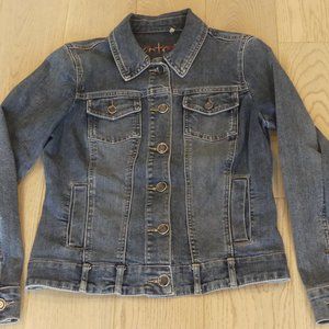 Contrast Vintage Blue Medium Denim Jacket